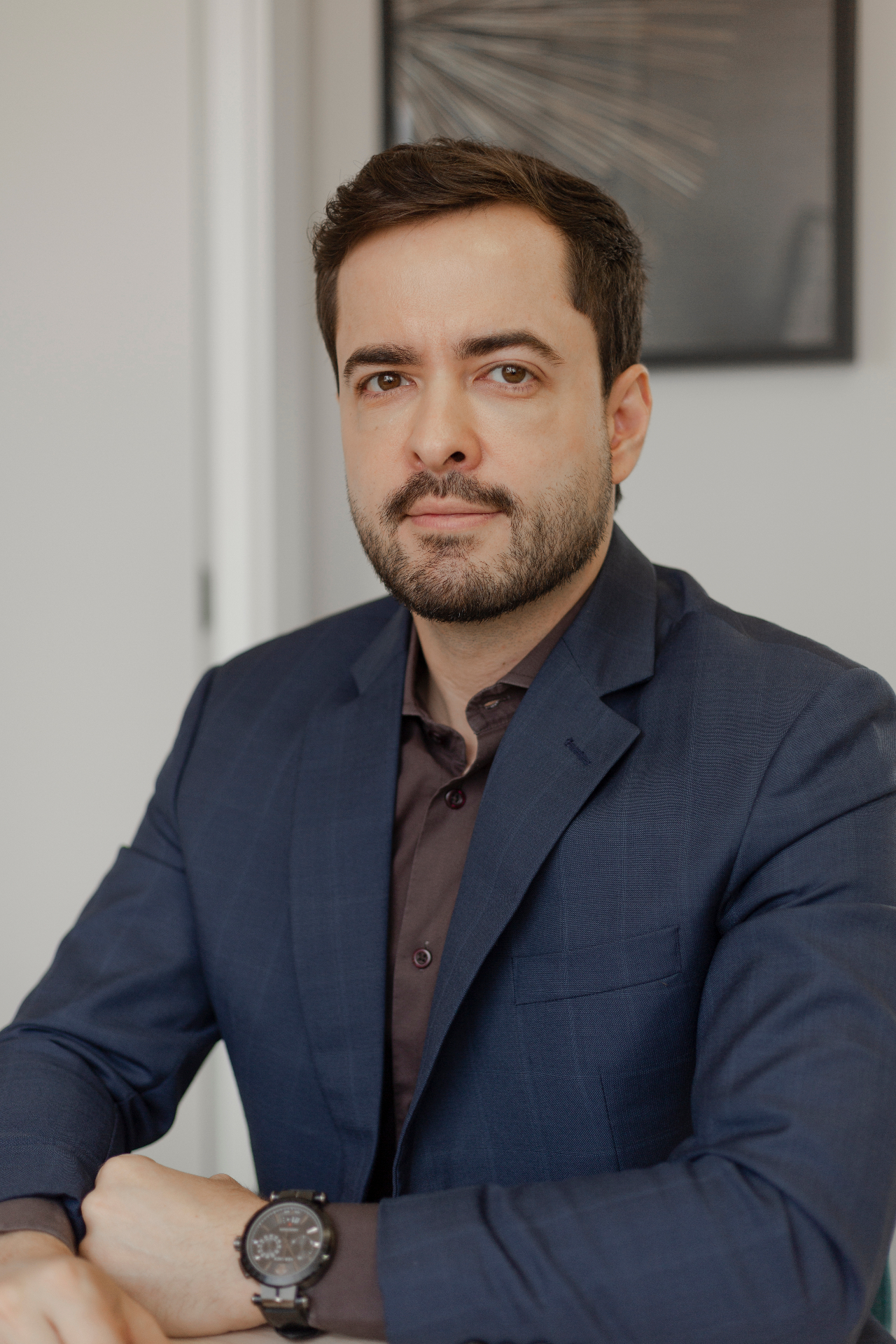 Retrato de Dr. Vinícius Augusto Silva Santos